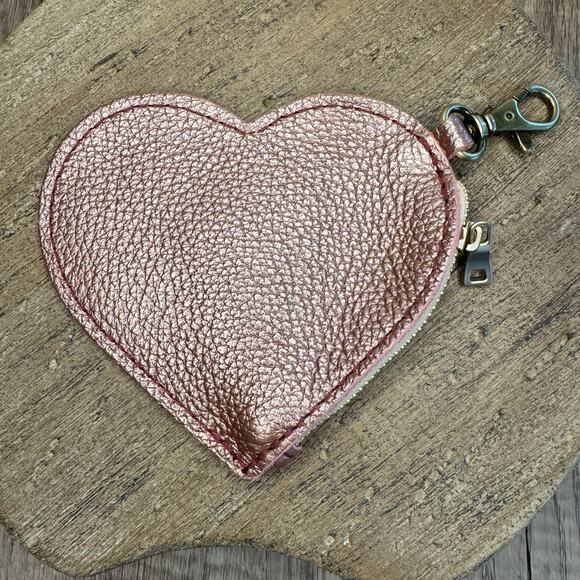 Portland Leather Heart Keychain Pouch FAST SHIP SUPERNOVA Pink Heart NEW - Picture 4 of 4